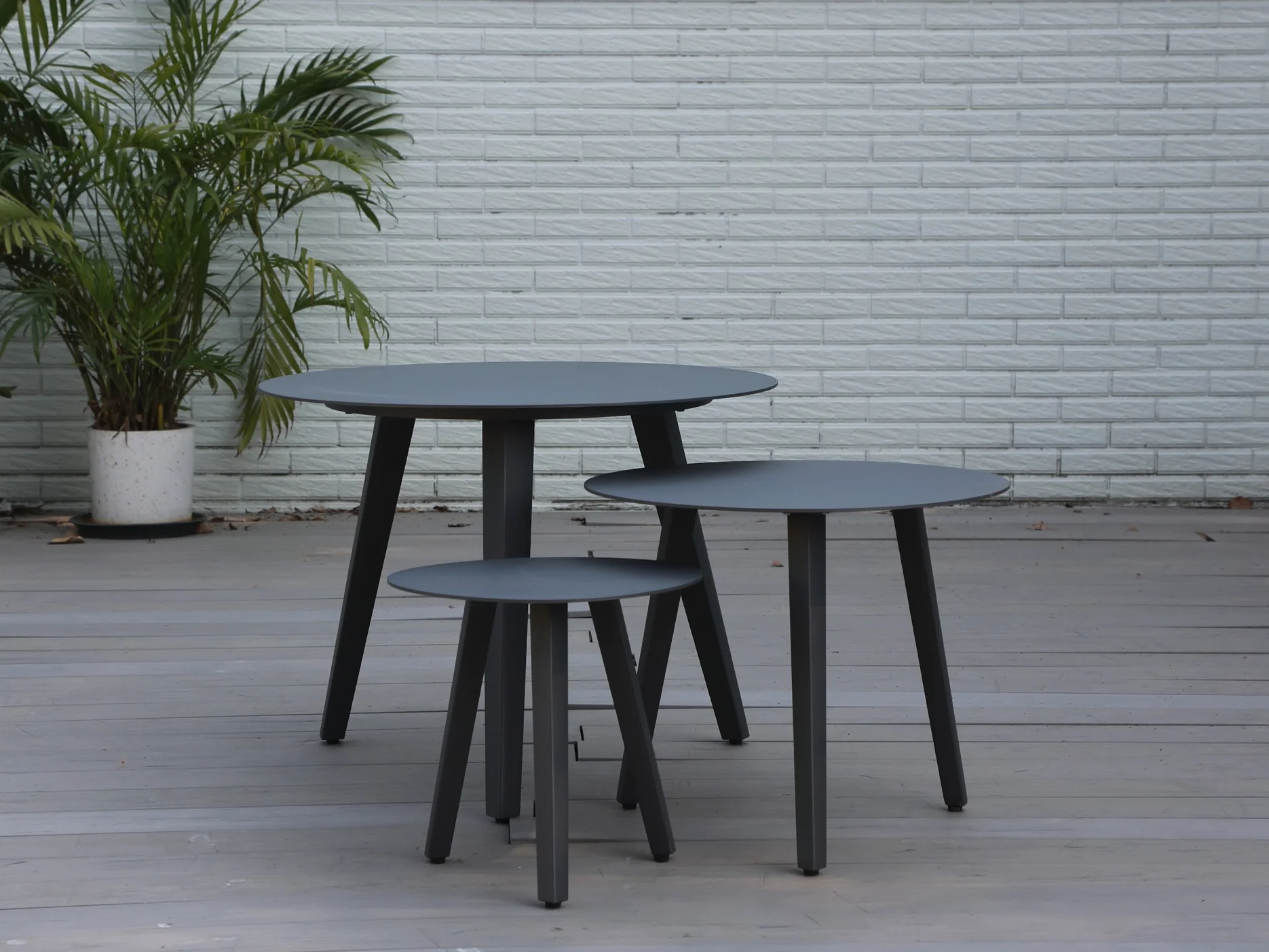 Blinca Coffee Table - Image 3