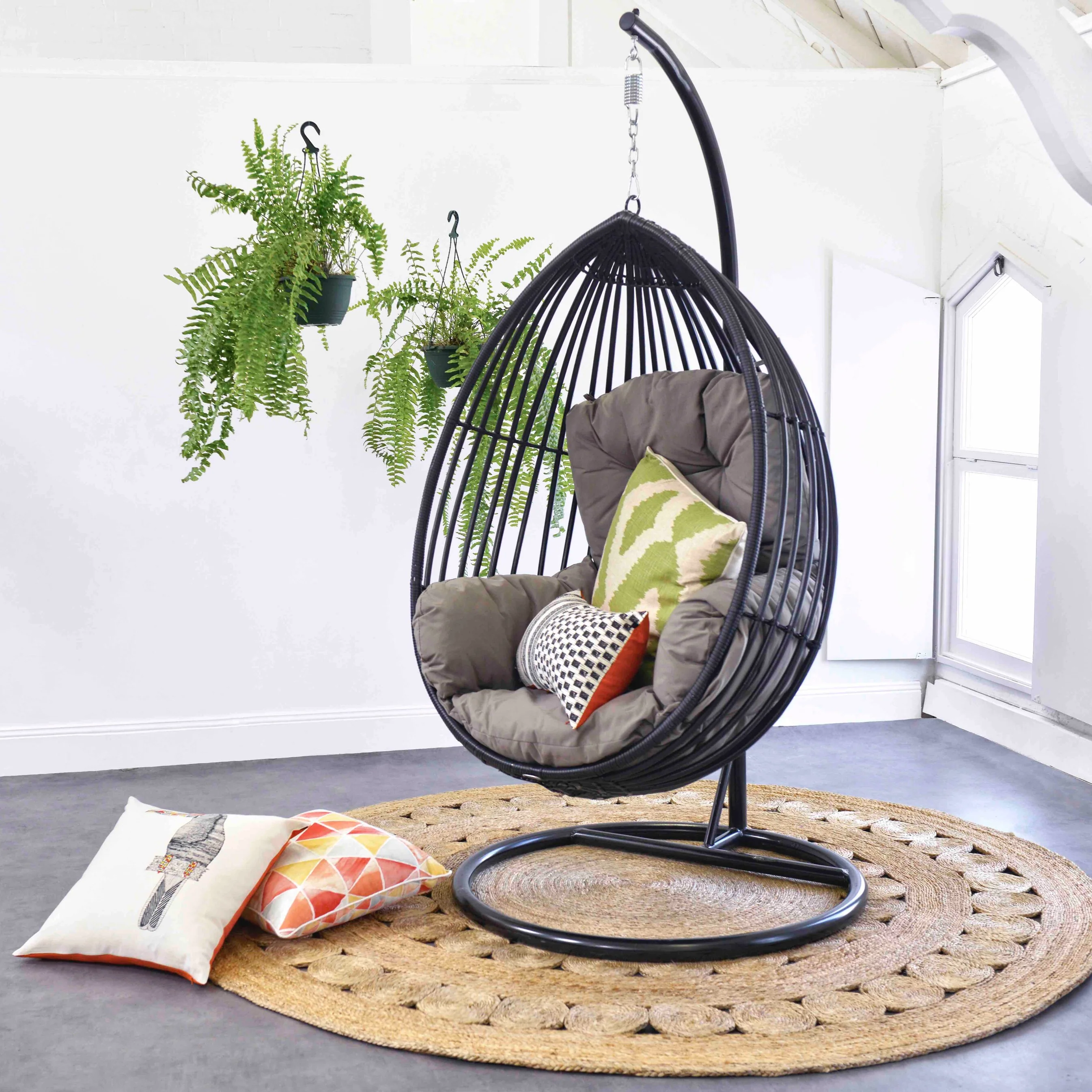 Koala Outdoor Hanging Egg Chair - Image 4