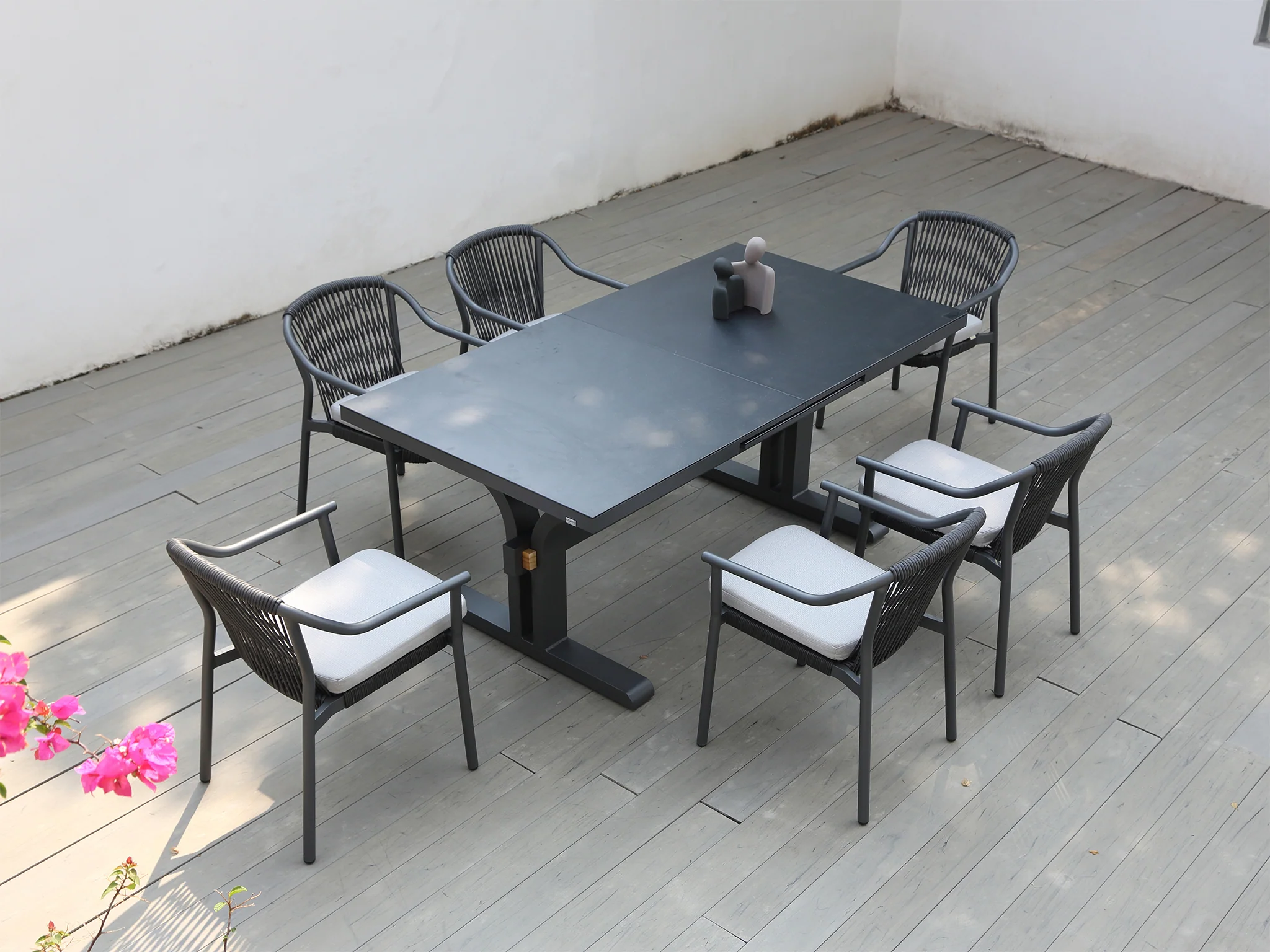 Metro Extension Outdoor Dining Table - Image 10