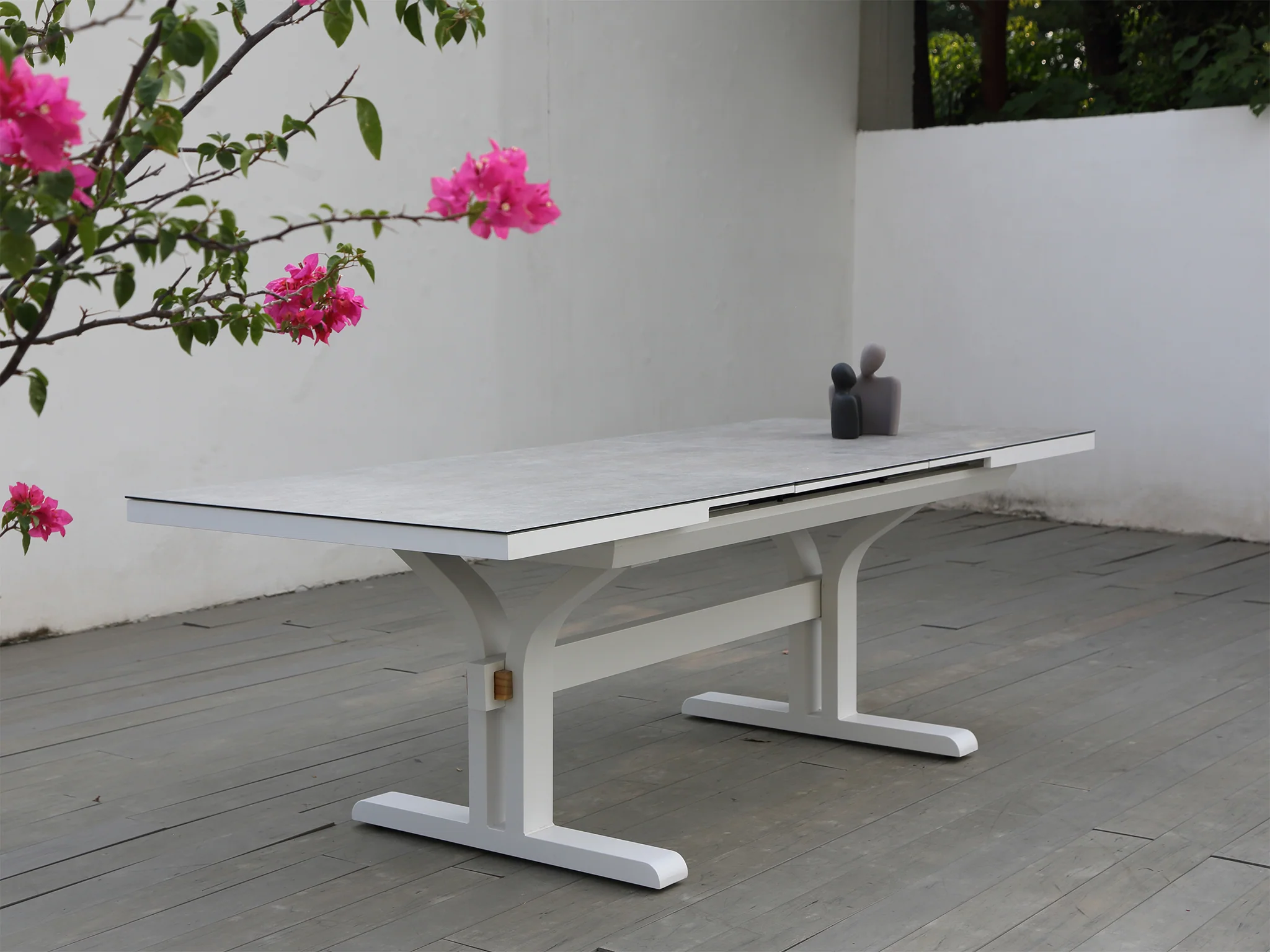 Metro Extension Outdoor Dining Table - Image 4