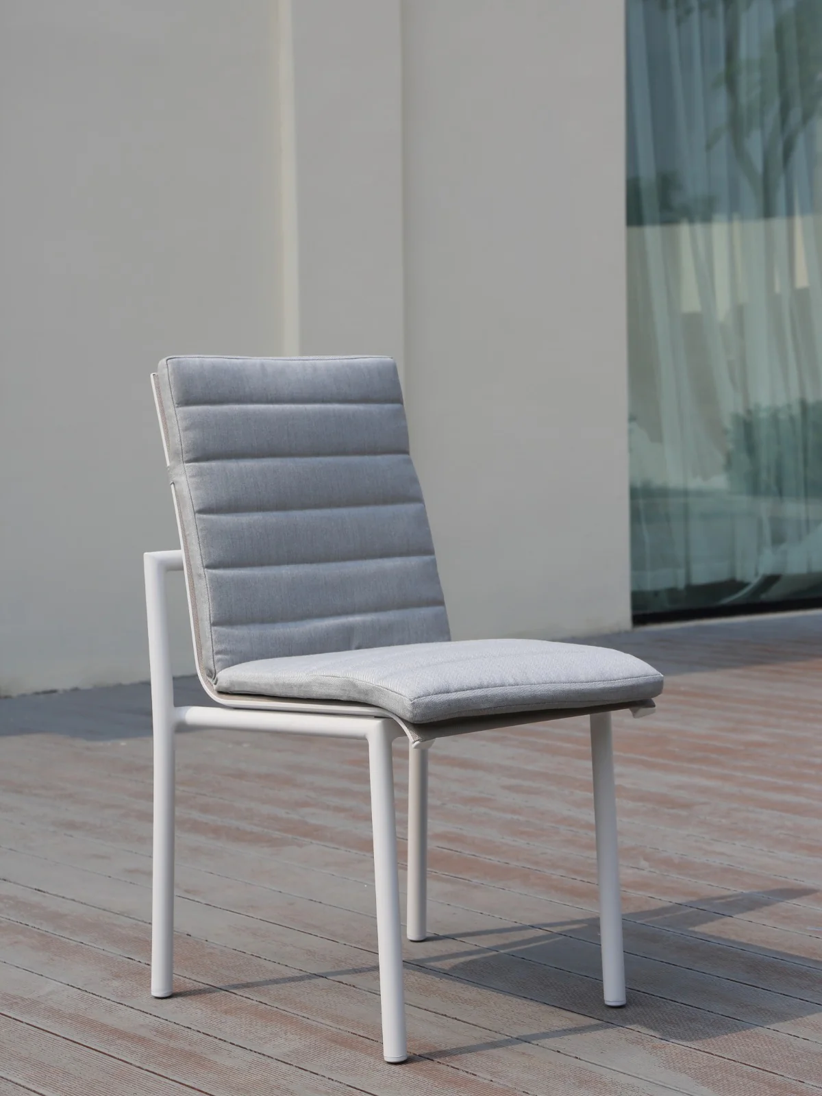 Tamarama Dining Chair Charcoal | White Aluminium - Image 3